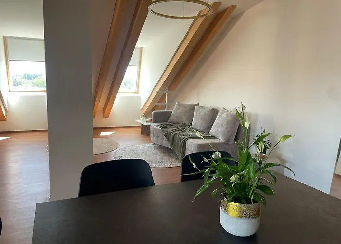 Nostalgie Boutique *